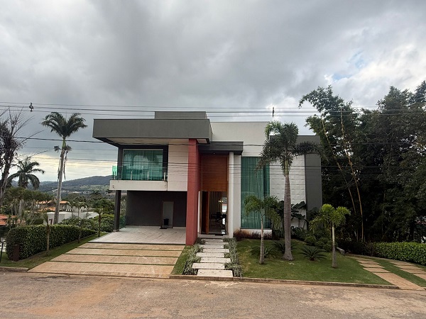 Escarpas do Lago