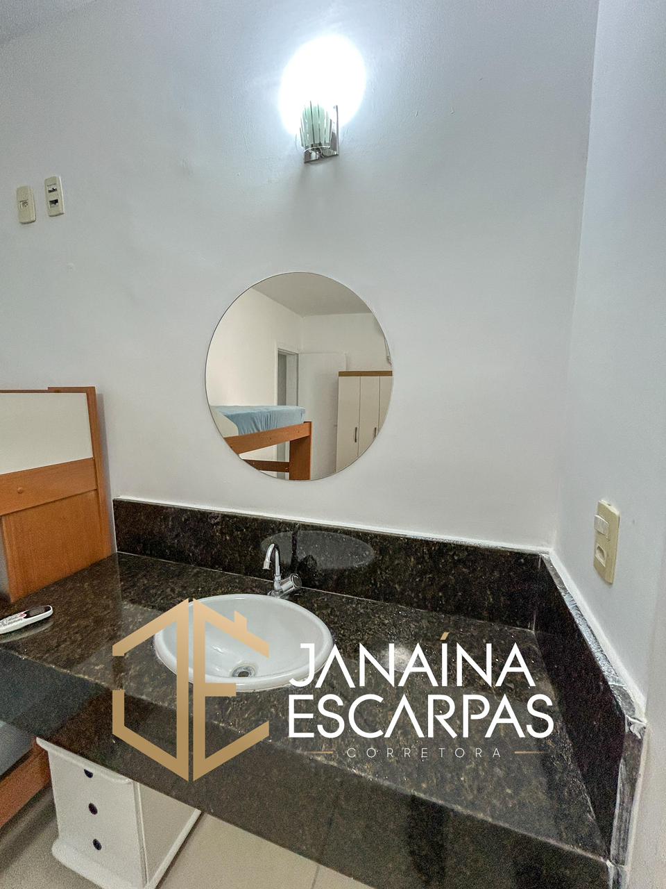 Escarpas do Lago