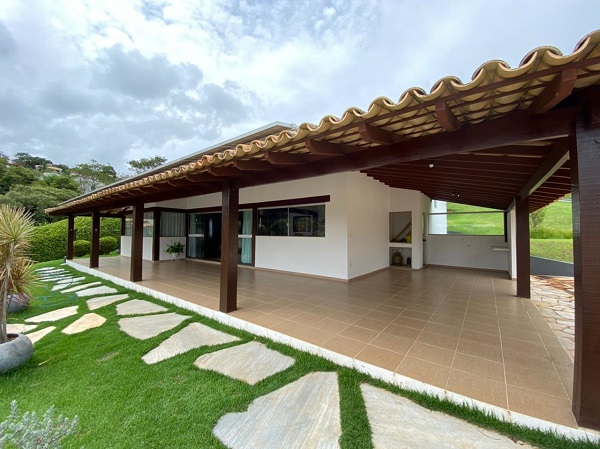 Escarpas do Lago