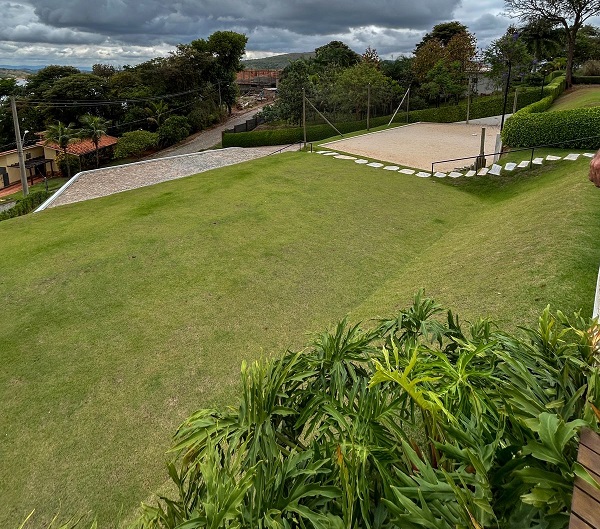 Escarpas do Lago