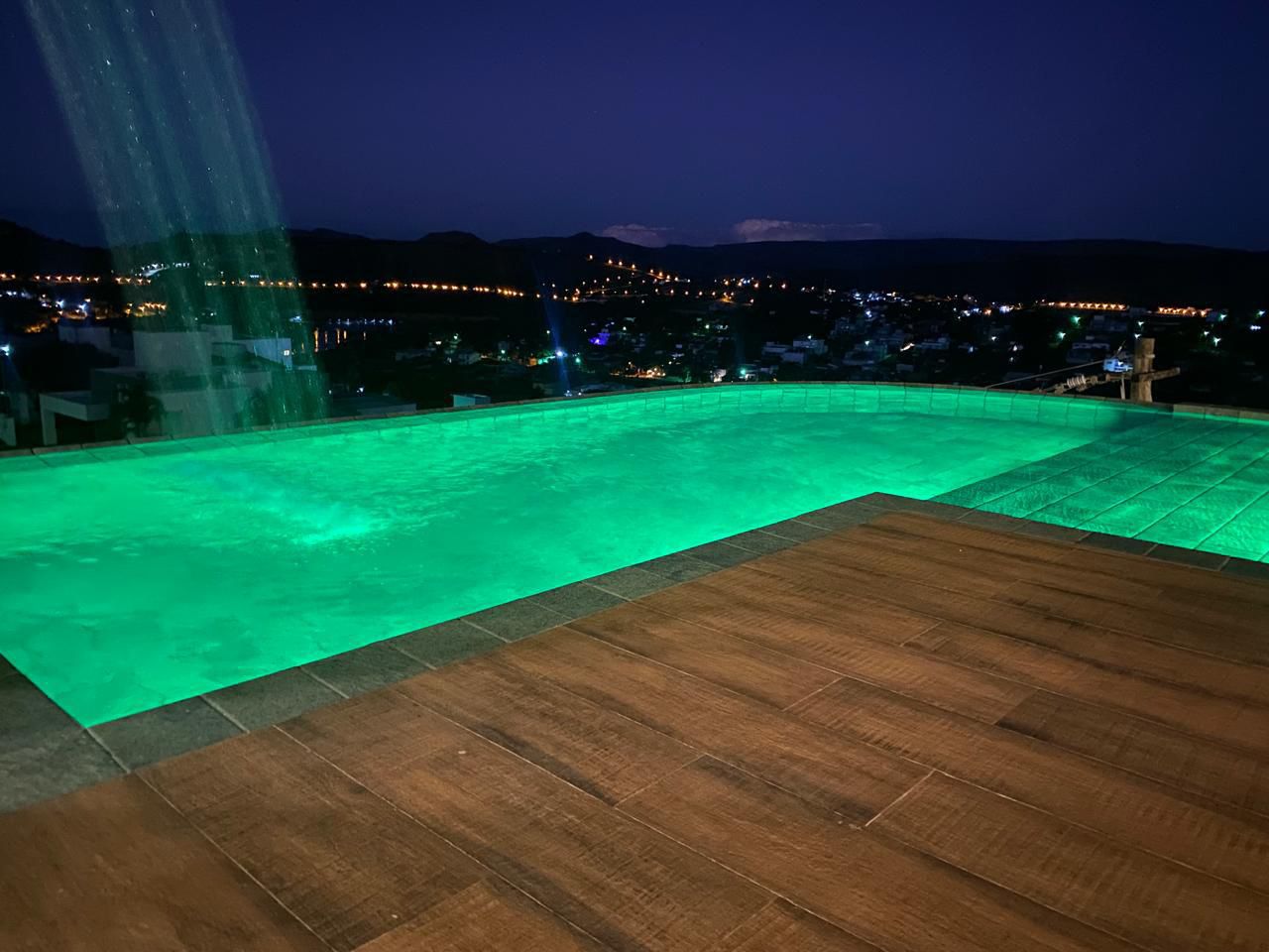 Escarpas do Lago
