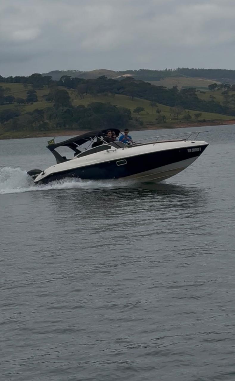 Escarpas do Lago