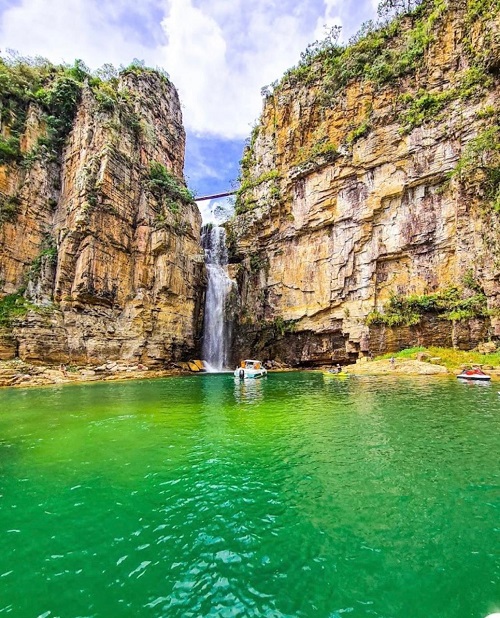 Escarpas do Lago